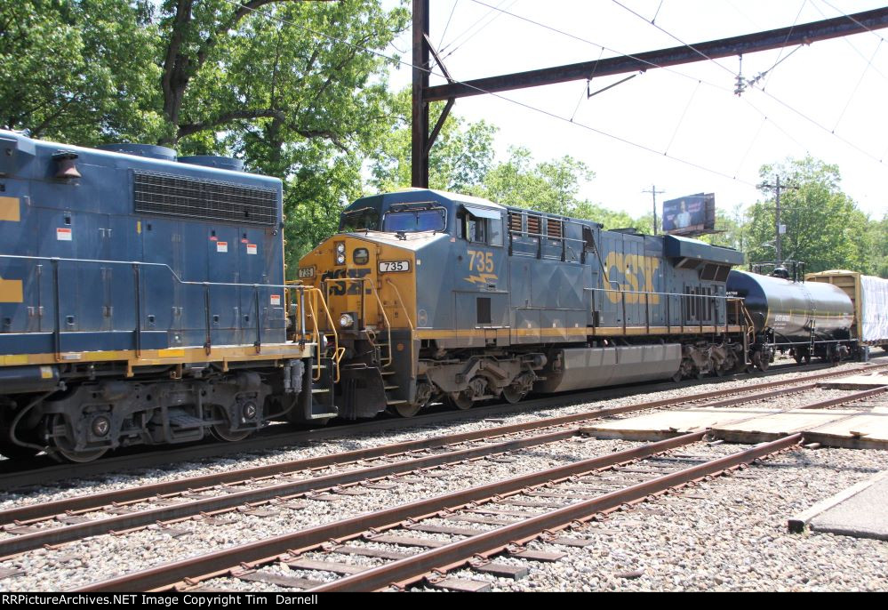 CSX 735 3rd on M410